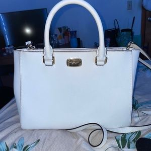 Michael Kors purse MUST GO ASAP
